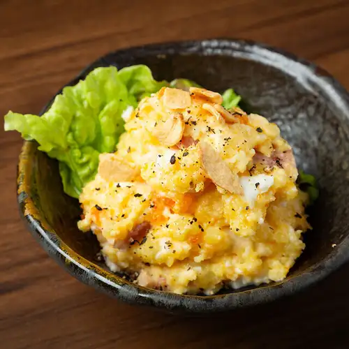 自家製ポテトサラダ