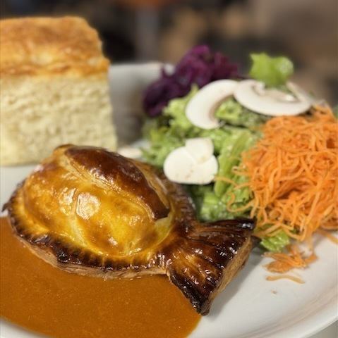 旬とアイディアを詰め込んだ“月ごとのワンプレート”