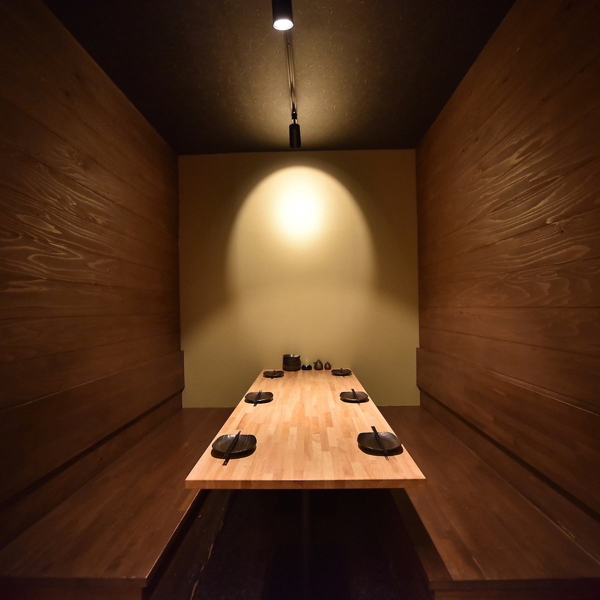 [小田原x居酒屋的私人房间]许多课程提供丰富的无限畅饮♪一家专门提供创意美食的商店。
