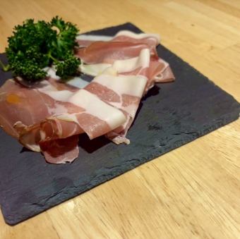 生ハム盛り合わせ