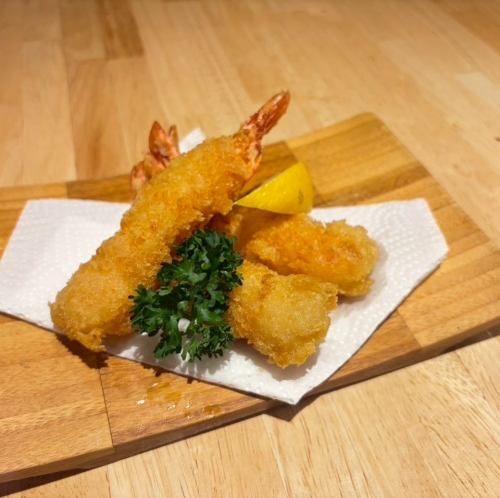 大きなエビフライ