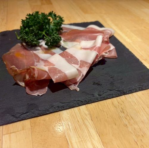 生ハム盛り合わせ