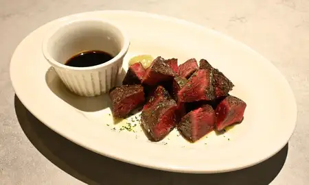 히로시마현 아키 타카다시산 사슴 복숭아 고기