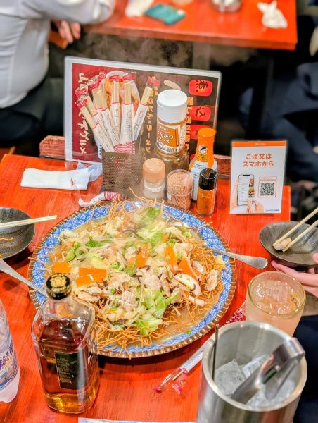 大皿料理のバリそば! 山口県山口市の地下グルメ