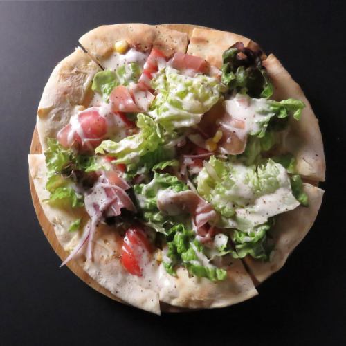 Fresh ham salad pizza
