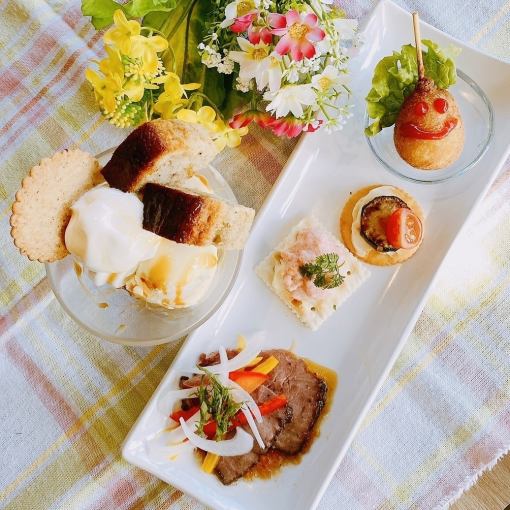 "Excluding 4/27~5/6" Rich lunch with 3 kinds of appetizers ★ 4 dishes from 1,749 yen (tax included) *Soup & drink bar included