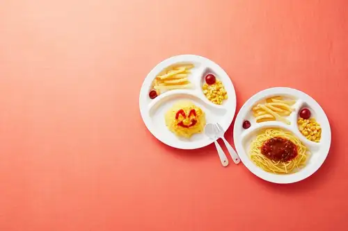 兒童菜單(煎蛋飯套餐、義大利麵套餐)