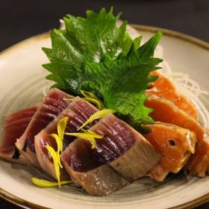 两种新鲜鱼肉混合，用稻草烤制（半份）