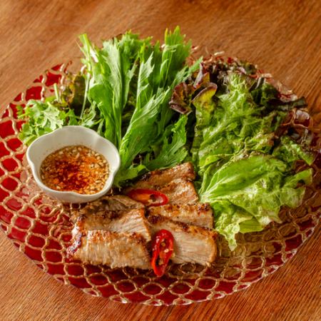 イベリコ豚トロのＢＢＱグリル ～たっぷり野菜添え～