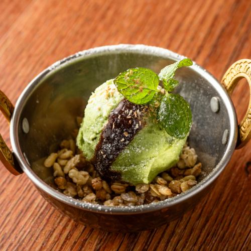 自家製パクチーアイス