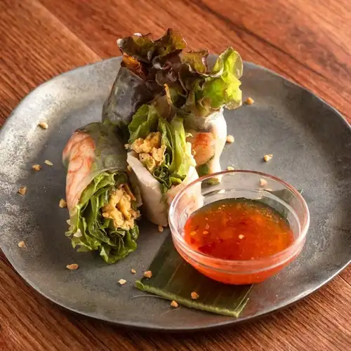 虾仁鸡肉春卷（Goi Cuon）