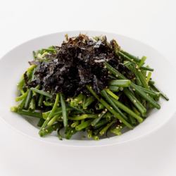 Green onion salad