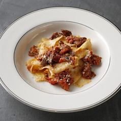 隠れ家イタリアンで気軽に楽しむ120分飲み放題付きコース｜【税込4,980円】