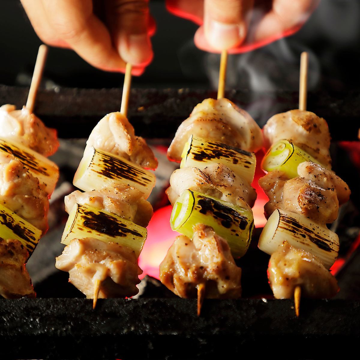 We offer all-you-can-eat delicious yakitori carefully grilled over charcoal.