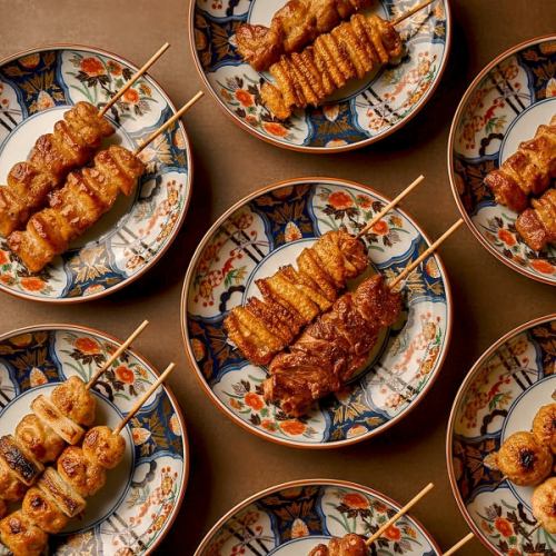 Charcoal-grilled local chicken yakitori. A luxurious all-you-can-eat buffet with a rich aroma and delicious flavor.