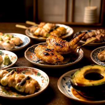 Torigokoro 的高级烤鸡/烤鸡肉串套餐：65 种无限量供应的菜肴（3 小时无限量畅饮 3,500 日元）