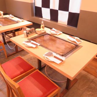 Recommended for small groups ★ We have seats where you can sit comfortably, so you can enjoy your meal calmly.