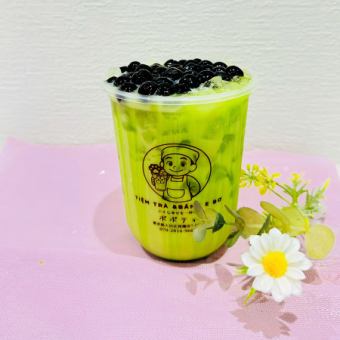 7 バニラ風味パンダンタピオカミルクティ