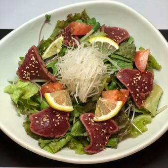horse tataki salad