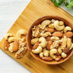 ミックスナッツ