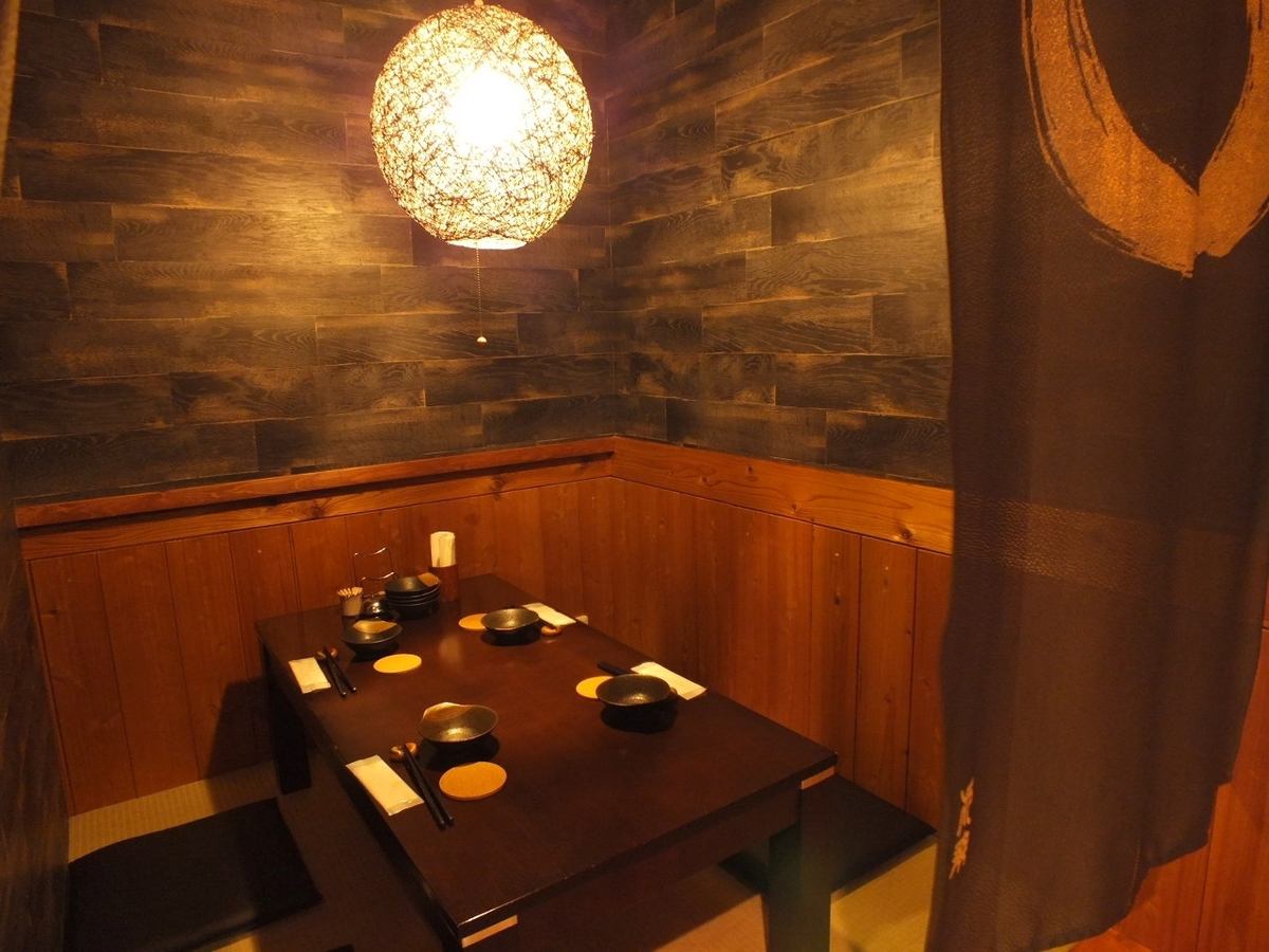 A space with a great atmosphere illuminated by light.A new hideout in the Hikarimori area