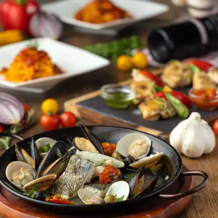 [Casual Lunch Course] 4 Italian dishes with your choice of main course + welcome drink + choice of tea after the meal / 3 hours