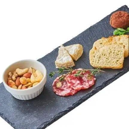 Appetizer plate that pairs well with wine