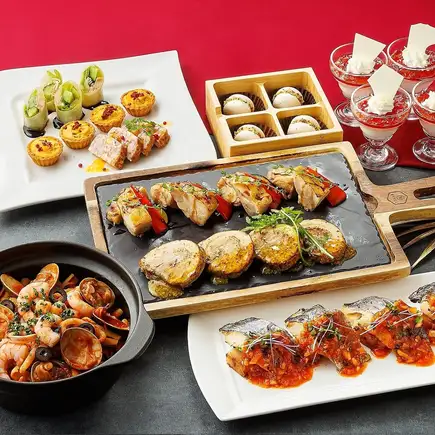 【旬を味わう忘年会】肉＆魚Wメインの全9品+乾杯スパークリング+2時間飲み放題＆専用バー付個室