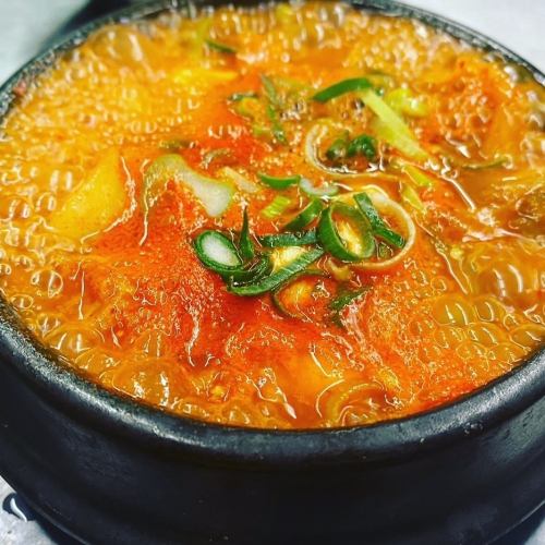 純豆腐(スンドゥブ)チゲ