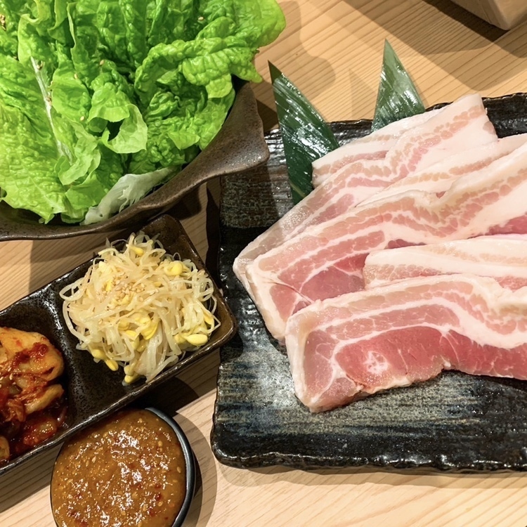 月～木曜ご予約限定！サムギョプサル90分食べ放題コース2000円！