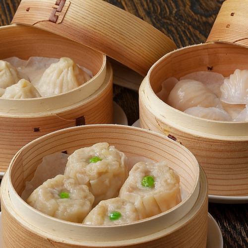 Meat dumplings (3 pieces)