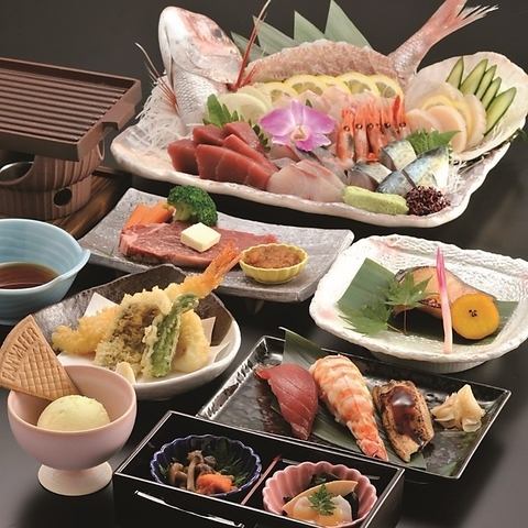 ご宴会も受付中。飲み放題付きコースも御座います。