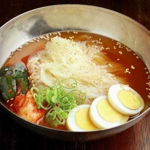 自家製冷麺 レギュラー