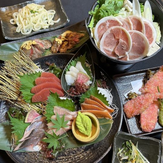 【特別魚吉套餐】五片刺身拼盤、鴨肉鍋、炸河豚等6道菜品,以及120分鐘無限暢飲