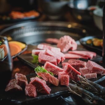 [Premium course] 16 dishes of supreme Japanese black beef 9,300 yen ◆ 2.5 hours (LO 120 minutes) 11,000 yen with all-you-can-drink included
