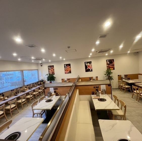 ２０人以上の宴会可能です♪ぜひお越しください！