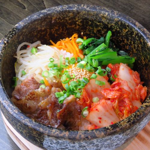 도코 로자와 소 돌솥 비빔밥