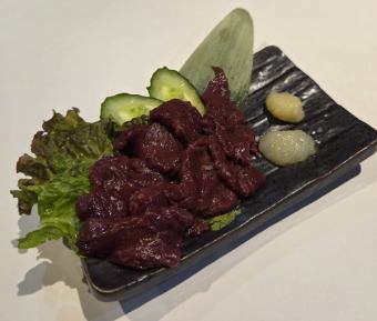 熊本産馬刺し上赤身