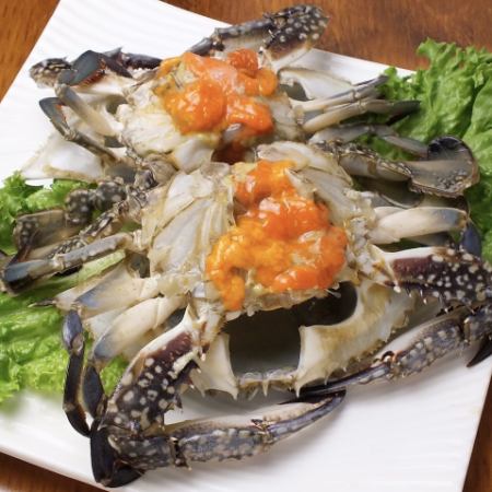 Ganjang Gejang (migratory crab pickled in soy sauce)