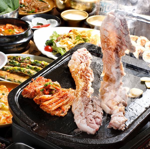All-you-can-eat thick-sliced Japanese pork with samgyeopsal lettuce, wrapped vegetables, special miso, and green onions!