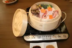 あぐー豚とたっぷり野菜のせいろ蒸し