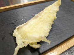 真タイ