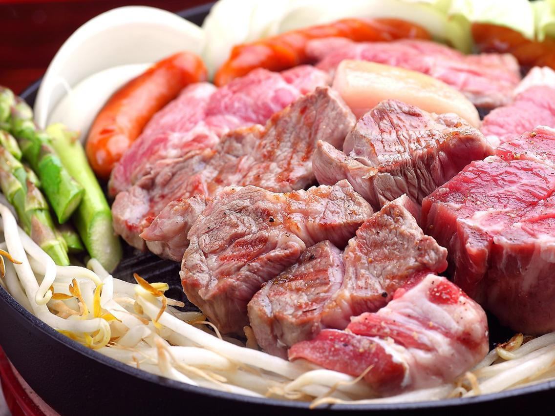 とにかく一度食べて欲しい！肉厚で極上のラム肉！