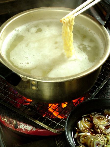 【二次会など〆の一口にどうぞ♪】十鉄〆ラーメン 500円