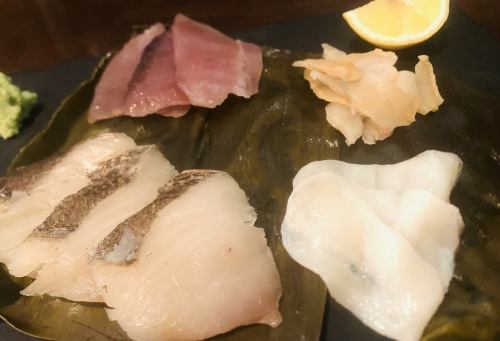 Today's konbu sushi platter (4 types)