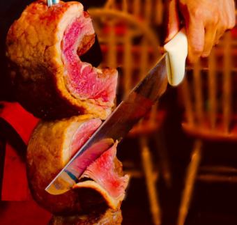 【2時間食べ放題ランチ】横浜最大のシュラスコ15種&ビュッフェ食べ放題!!3300円