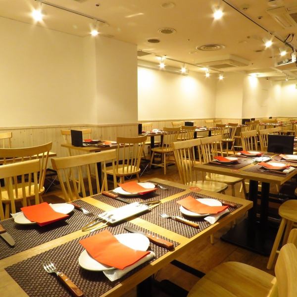 The shop can be reserved for the Churrasco restaurant welcome party, farewell party, launching various company parties and wedding second party in Shin-Yokohama.Of course you can also enjoy Churrasco.Standing meal up to 80 people