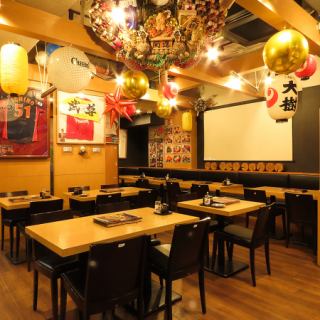 Our table seating, available for parties of two or more, is perfect for private get-togethers. Enjoy delicious food and relaxed conversation in our tranquil setting.