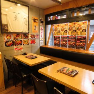 We also accept inquiries about booking the entire venue. Please feel free to contact our staff for details such as the maximum number of guests. Enjoy a special party with just your friends without worrying about others.