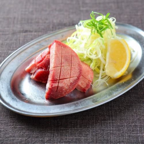 厚切り牛タン